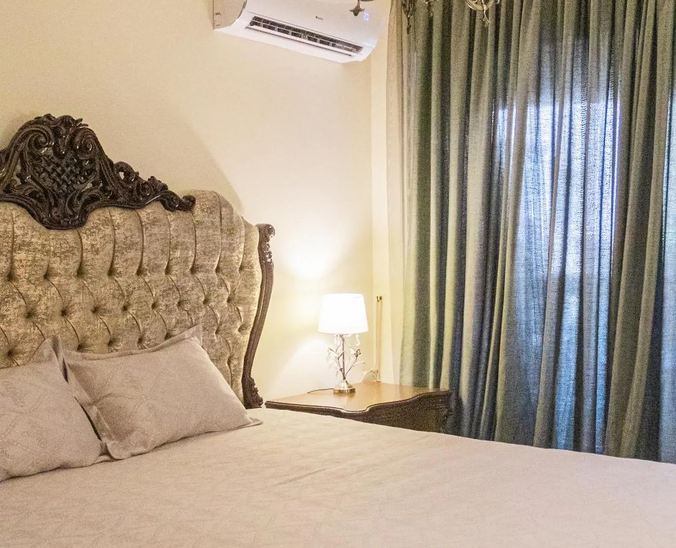 Central Luxury Antique Apartment Varna Bulgaria